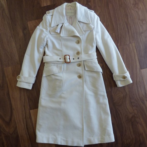 Banana Republic Jackets & Blazers - Banana Republic Cream Belted Trench Coat - Size Small